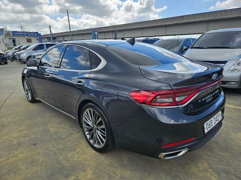 Hyundai Grandeur 2.4 Premium Special — пробег 71 261 км — фото 4 из 5