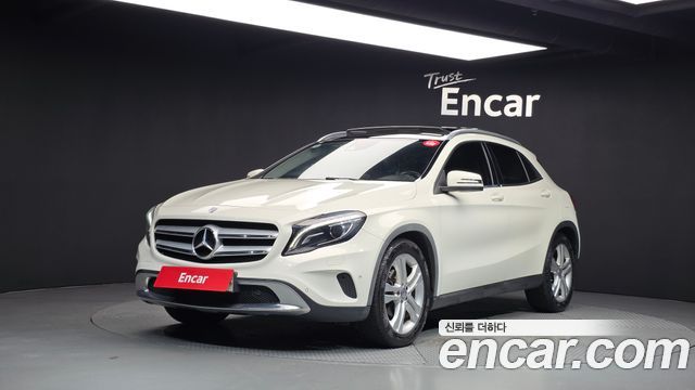 Mercedes-Benz GLA-Class GLA200 d 4MATIC — пробег 99 385 км — фото 1 из 5