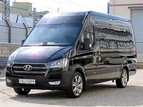 Hyundai Solati 15-seater Luxury — пробег 127 693 км — фото 2 из 5