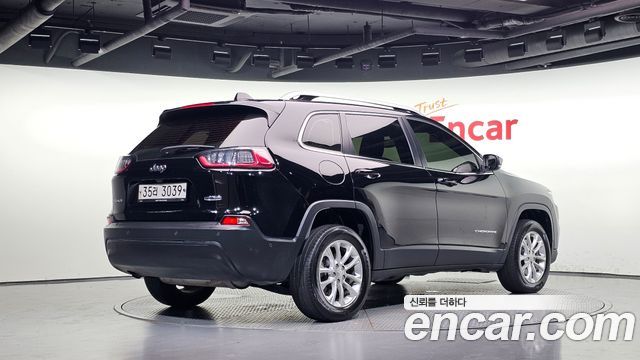 Jeep Cherokee из Кореи Encar