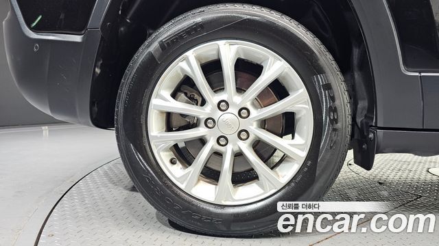 Jeep Cherokee из Кореи Encar