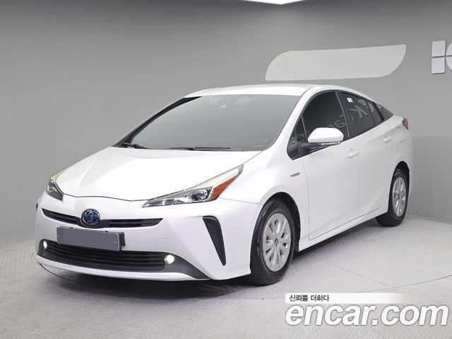 Toyota Prius из Кореи Encar