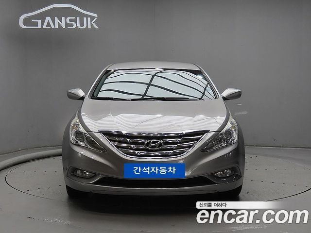 Hyundai Sonata LPi Deluxe — пробег 193 024 км — фото 1 из 5