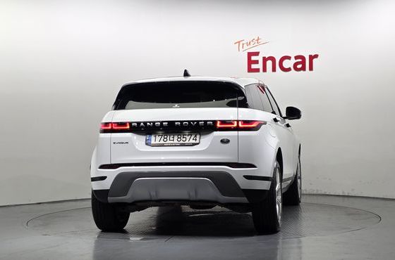Land Rover Range Rover Evoque P250 SE — пробег 69 270 км — фото 4 из 5