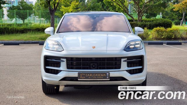 Porsche Cayenne 3.0 E-Hybrid Coupe — пробег 36 536 км — фото 2 из 5