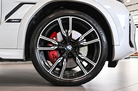 BMW X6 M60i — пробег 53 635 км — фото 5 из 5
