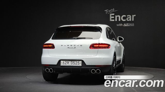 Porsche Macan 3.0 S Diesel 95B — пробег 108 039 км — фото 4 из 5
