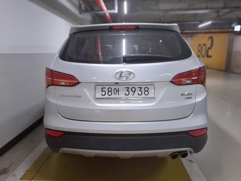 Hyundai Santafe Diesel(e-VGT) 2.0 4WD Premium — пробег 177 000 км — фото 4 из 5