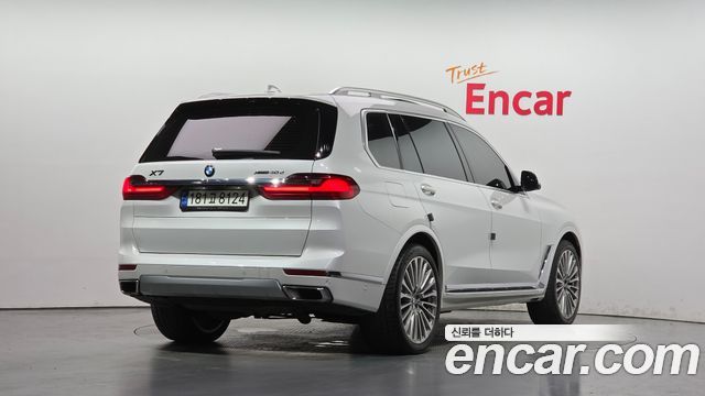 BMW X7 xDrive 40d Design Pure Excellence 7-Seater — пробег 109 915 км — фото 2 из 5
