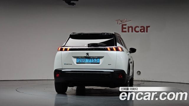 Peugeot 2008 из Кореи Encar