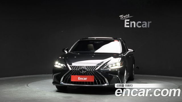 Lexus ES Executive — пробег 96 236 км — фото 3 из 5