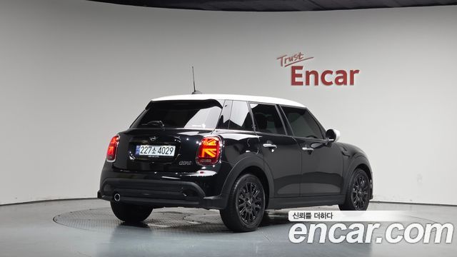Mini Cooper из Кореи Encar