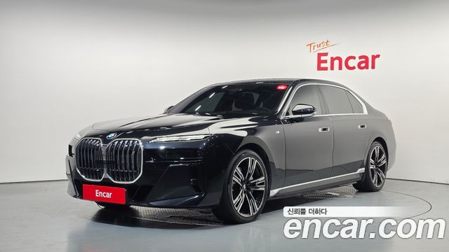 BMW i7 из Кореи Encar