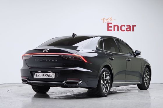 Hyundai Grandeur Premium Choice — пробег 100 907 км — фото 2 из 5