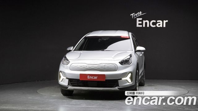 Kia Niro Air — пробег 28 907 км — фото 3 из 5