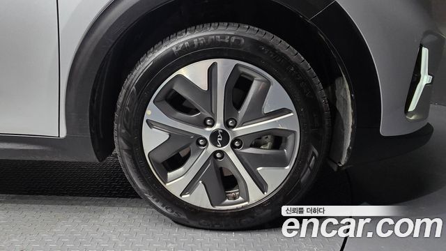 Kia Niro Air — пробег 28 907 км — фото 5 из 5