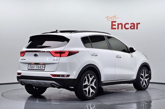 Kia Sportage Diesel 2WD Noblesse Plus — пробег 112 057 км — фото 2 из 5