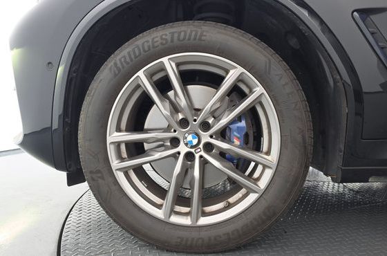 BMW X3 xDrive 30e M Sport — пробег 17 059 км — фото 5 из 5