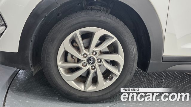 Hyundai Tucson Diesel 2.0 2WD Style Special — пробег 143 471 км — фото 5 из 5