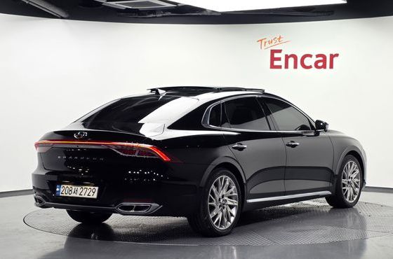 Hyundai Grandeur Calligraphy — пробег 150 311 км — фото 2 из 5