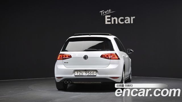 Volkswagen Golf 2.0 GTD — пробег 77 471 км — фото 4 из 5