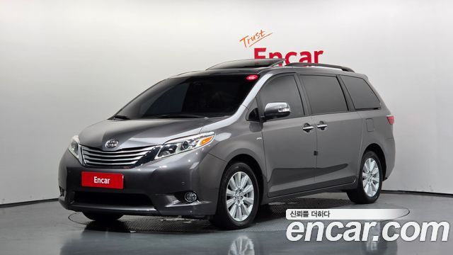 Toyota Sienna 3.5 AWD — пробег 96 317 км — фото 1 из 5