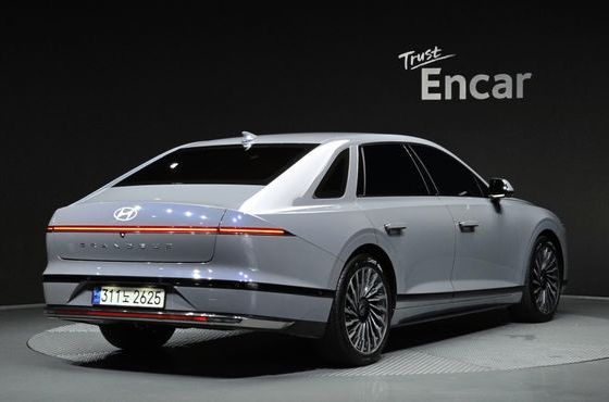 Hyundai Grandeur Calligraphy — пробег 36 458 км — фото 2 из 5