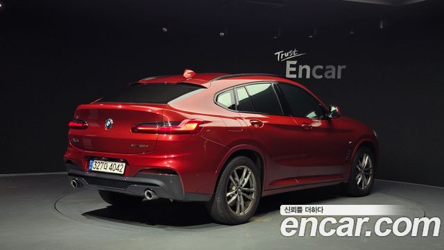 BMW X4 xDrive20d M Sport — пробег 105 363 км — фото 2 из 5