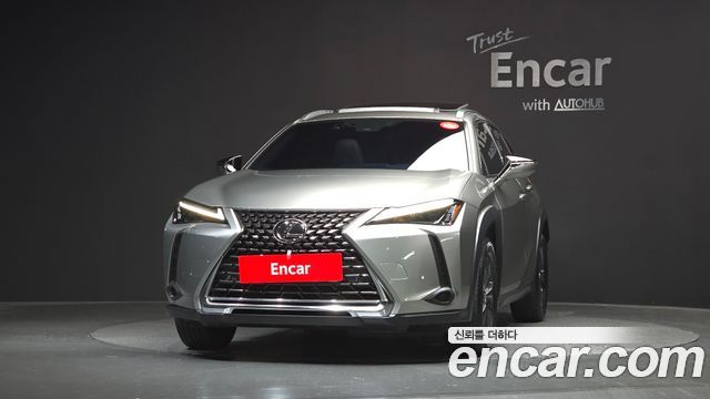 Lexus UX 2.0 2WD — пробег 39 755 км — фото 3 из 5