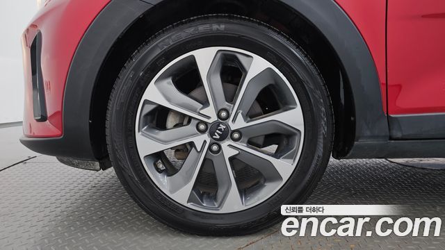 Kia Stonic из Кореи Encar