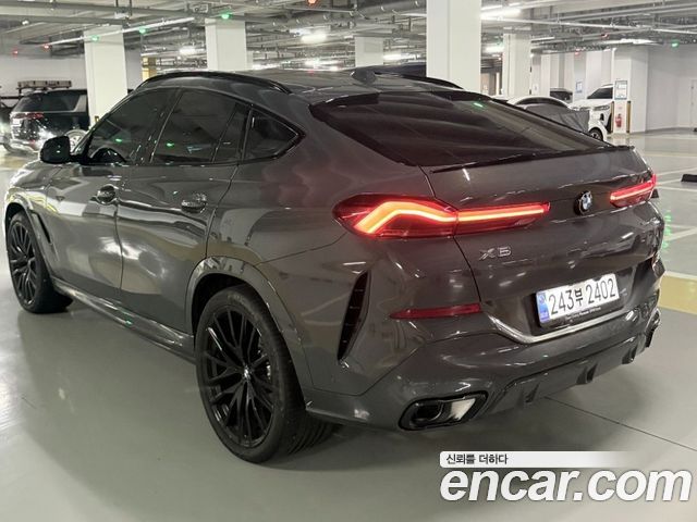 BMW X6 xDrive40i M Sport Pro Best Seller Edition — пробег 4 000 км — фото 2 из 5
