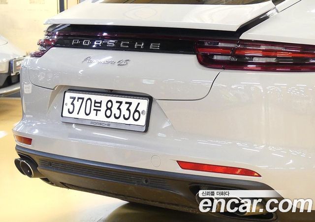 Porsche Panamera 3.0 AWD — пробег 35 000 км — фото 5 из 5