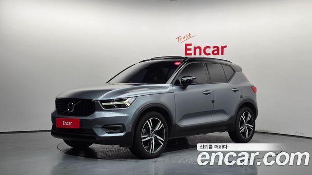 Volvo XC40 T4 R-Design — пробег 151 114 км — фото 1 из 5