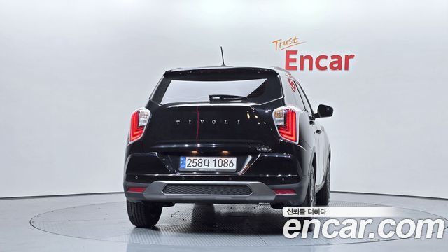 Ssangyong TIBOLI из Кореи Encar