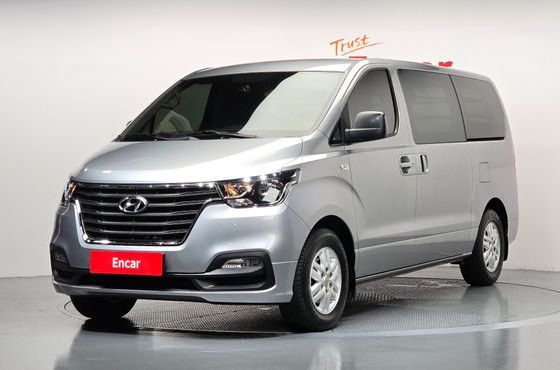 Hyundai Starex Van 3-Seater Smart — пробег 71 553 км — фото 1 из 5