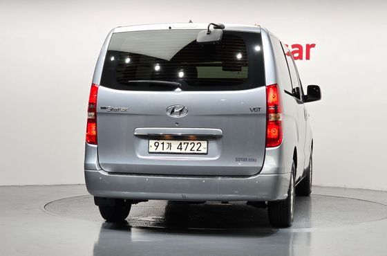 Hyundai Starex Van 3-Seater Smart — пробег 71 553 км — фото 4 из 5