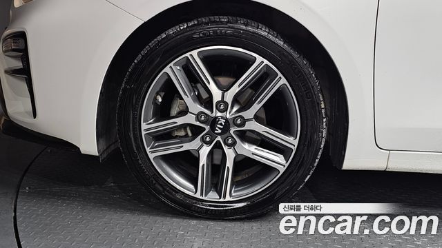 Kia K3 Luxury — пробег 65 599 км — фото 5 из 5