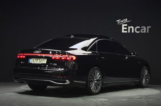 Audi A8 55 TFSI Quattro Premium LWB — пробег 42 070 км — фото 2 из 5