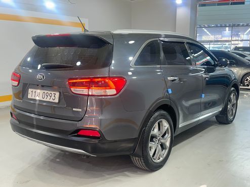 Kia Sorento Diesel 2.0 2WD Prestige — пробег 99 875 км — фото 2 из 5