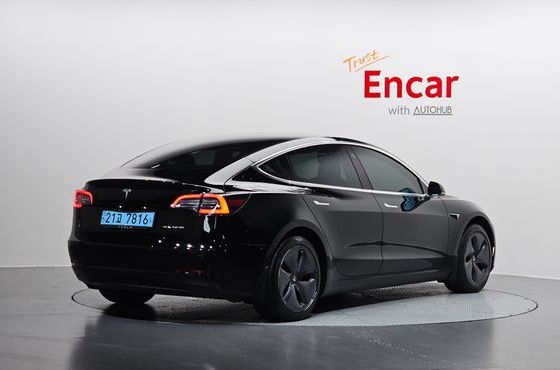 Tesla Model 3 Long Range AWD — пробег 99 420 км — фото 2 из 5