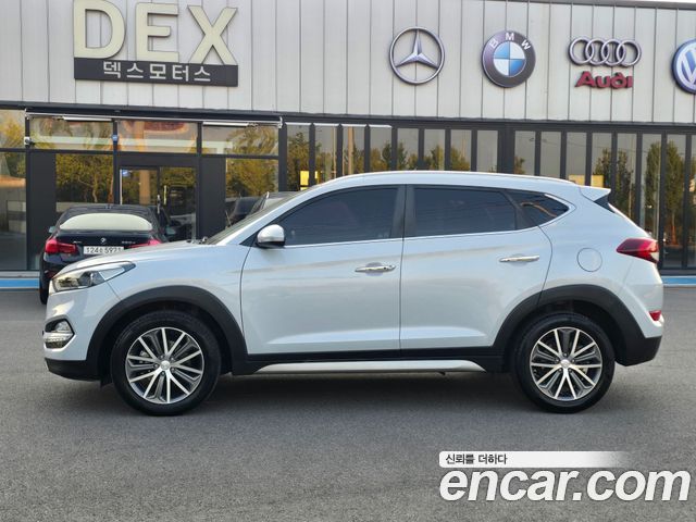 Hyundai Tucson Diesel 1.7 2WD Premium — пробег 181 000 км — фото 3 из 5