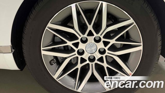 Genesis G80 Gasoline 2.5 Turbo AWD — пробег 4 690 км — фото 5 из 5