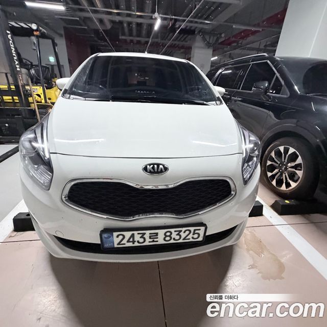 Kia Carens Diesel 2.0 VGT GX Deluxe — пробег 240 500 км — фото 3 из 5