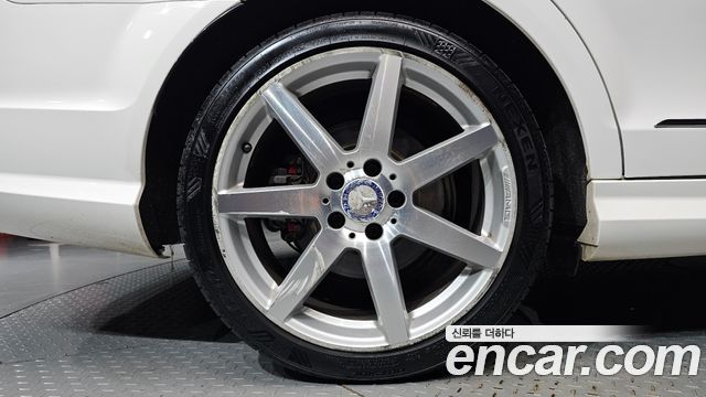 Mercedes-Benz C-Class из Кореи Encar
