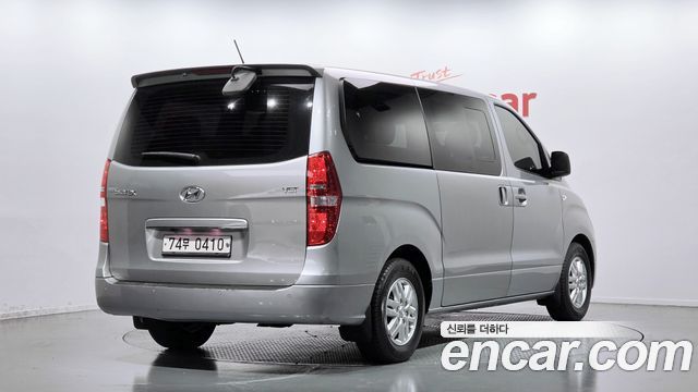 Hyundai Starex 11-Seater Wagon Modern — пробег 94 382 км — фото 2 из 5