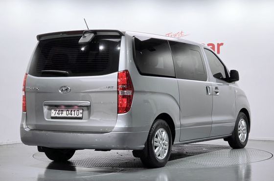 Hyundai Starex 11-Seater Wagon Modern — пробег 94 382 км — фото 2 из 5