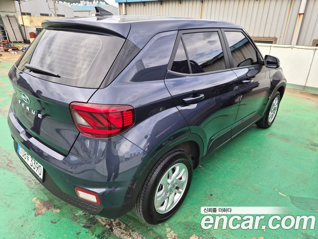 Hyundai Venue из Кореи Encar