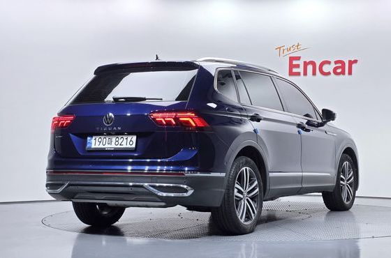 Volkswagen Tiguan 2.0 TSI Prestige — пробег 23 019 км — фото 2 из 5