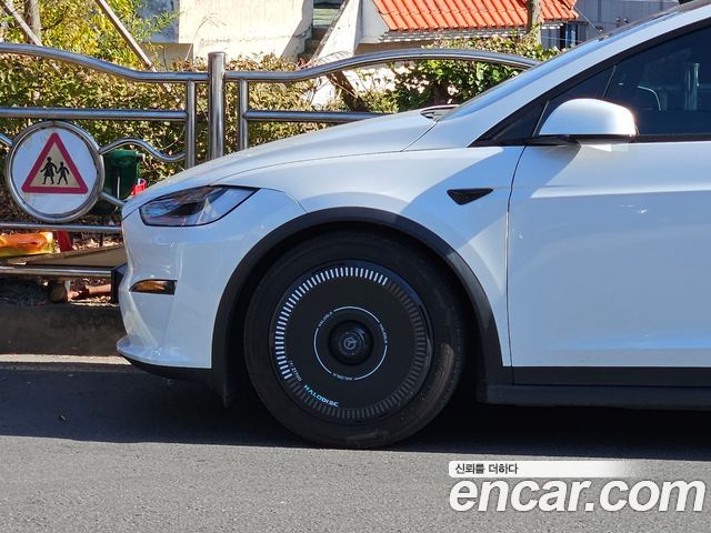 Tesla Model X Plaid — пробег 117 000 км — фото 4 из 5