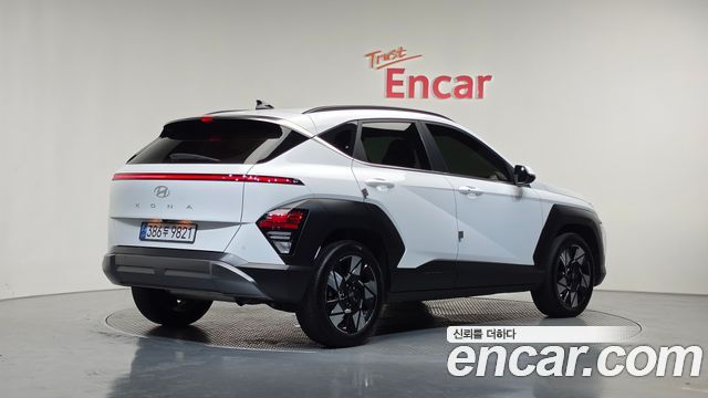 Hyundai Kona из Кореи Encar